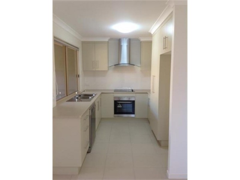 3/48 Takalvan Street, Svensson Heights QLD 4670