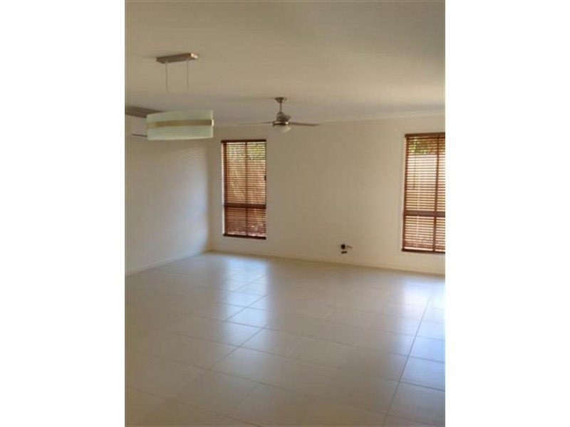 3/48 Takalvan Street, Svensson Heights QLD 4670