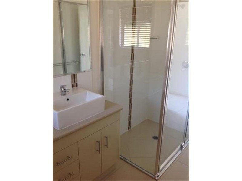 3/48 Takalvan Street, Svensson Heights QLD 4670