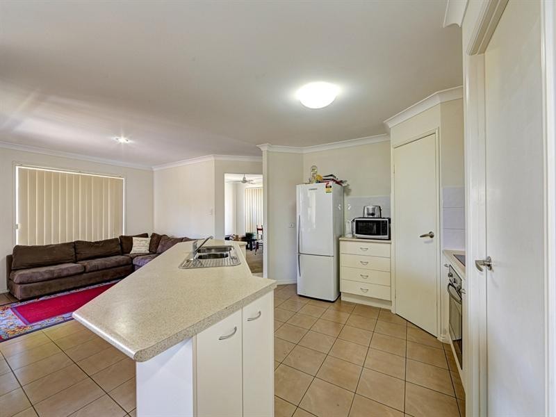 23 Keppel Crescent, Thabeban QLD 4670