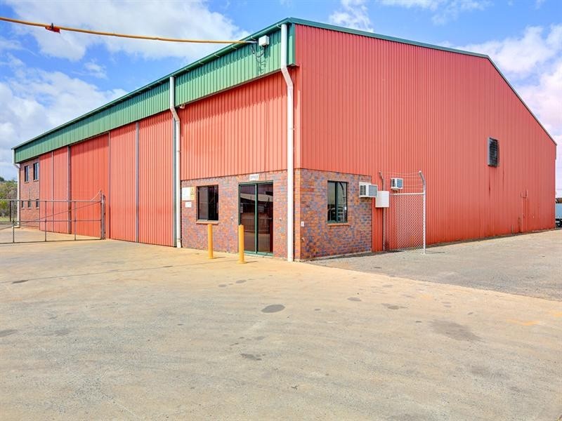 8 Ellen Drive, Thabeban QLD 4670