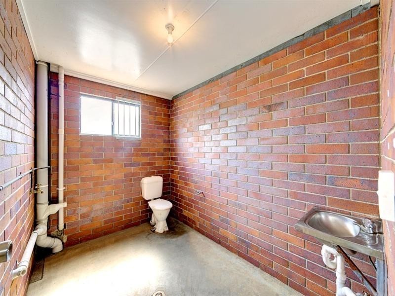 8 Ellen Drive, Thabeban QLD 4670