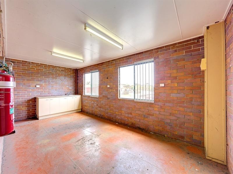 8 Ellen Drive, Thabeban QLD 4670