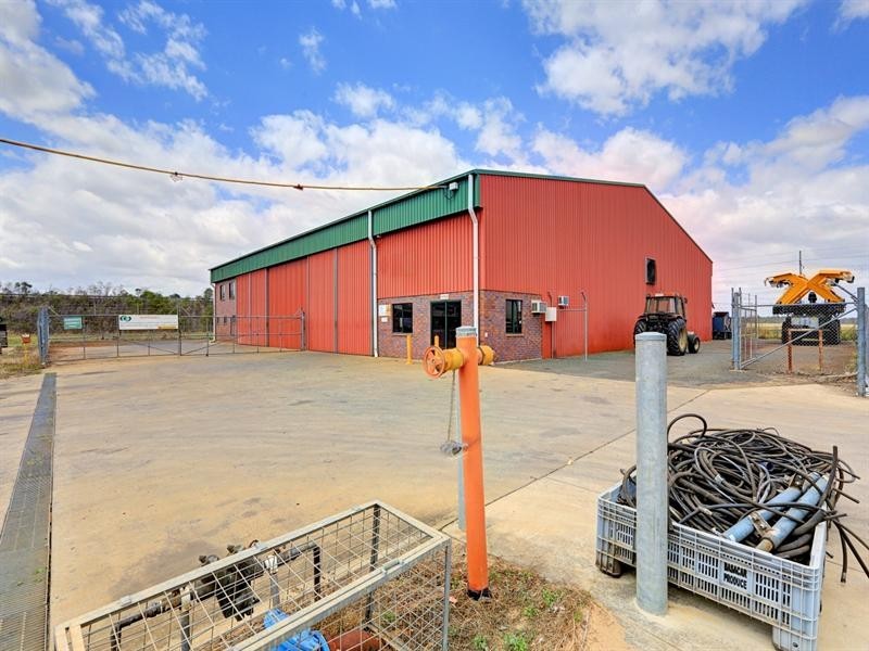 8 Ellen Drive, Thabeban QLD 4670