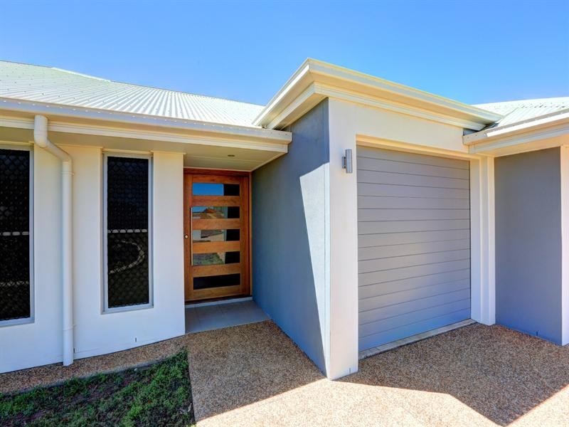 8 Longview Street, Ashfield QLD 4670