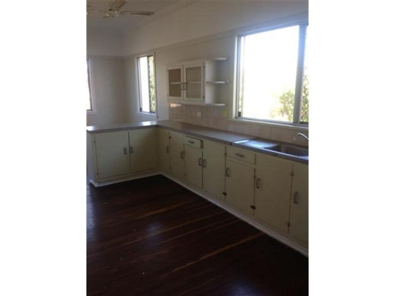 57 Hunter Street, Walkervale QLD 4670