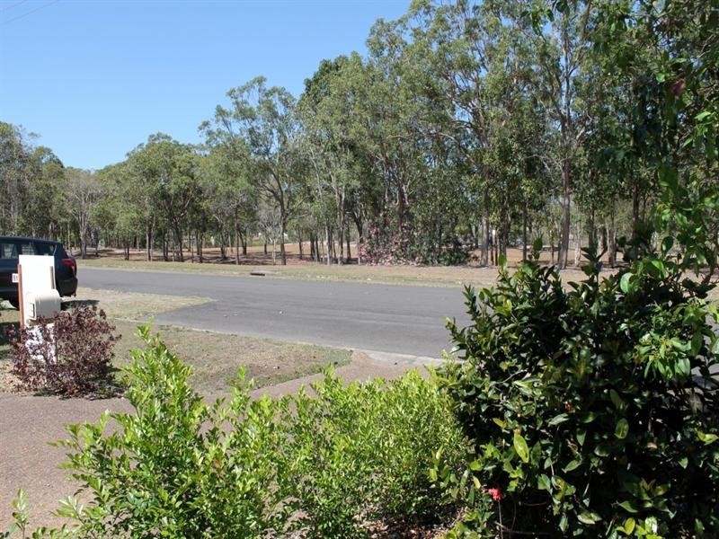 1 and 2/13 Grimstead Street, Bundaberg West QLD 4670