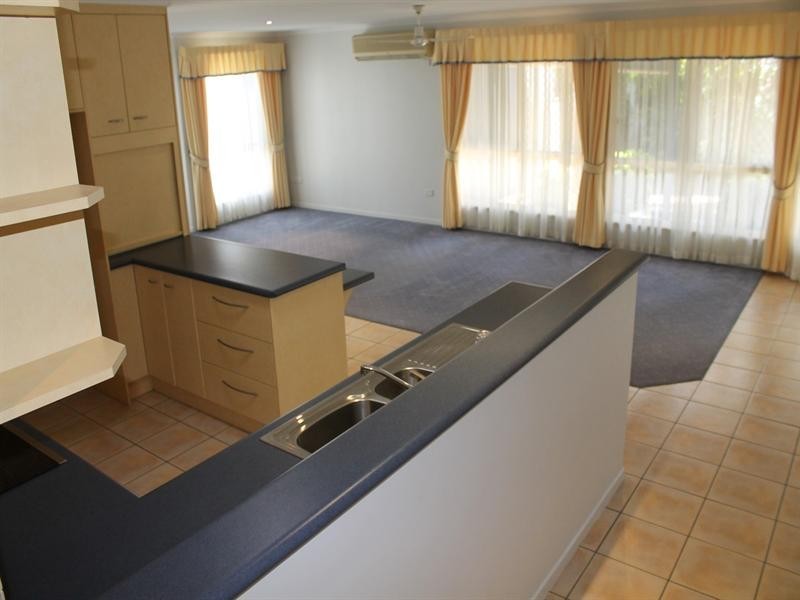 1 and 2/13 Grimstead Street, Bundaberg West QLD 4670