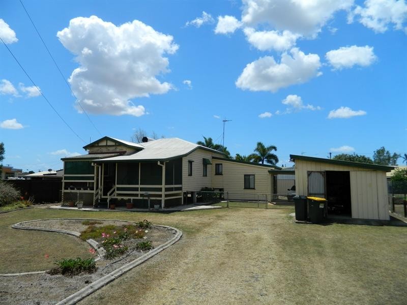 22 Baker Street, Kepnock QLD 4670