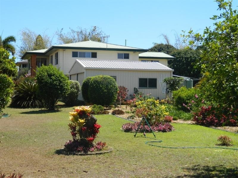 1309 Moore Park Road, Gooburrum QLD 4670