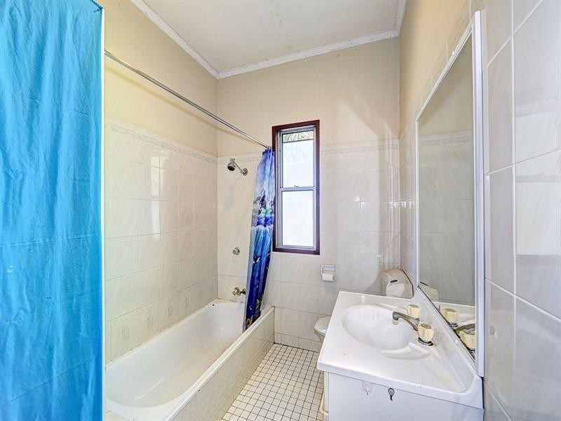 57 Elliott Heads Road, Kepnock QLD 4670