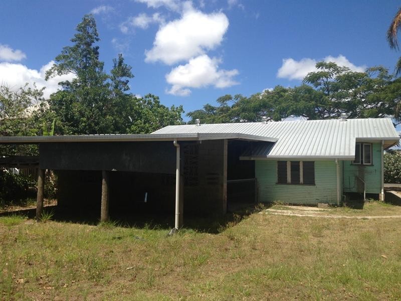 15 Station Street, Bundaberg North QLD 4670