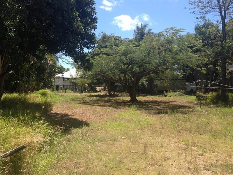 15 Station Street, Bundaberg North QLD 4670