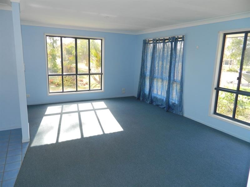 55 Park Estate Drive, Branyan QLD 4670