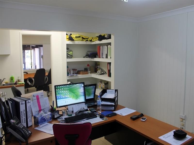 3-5 Collins Street, Bundaberg East QLD 4670