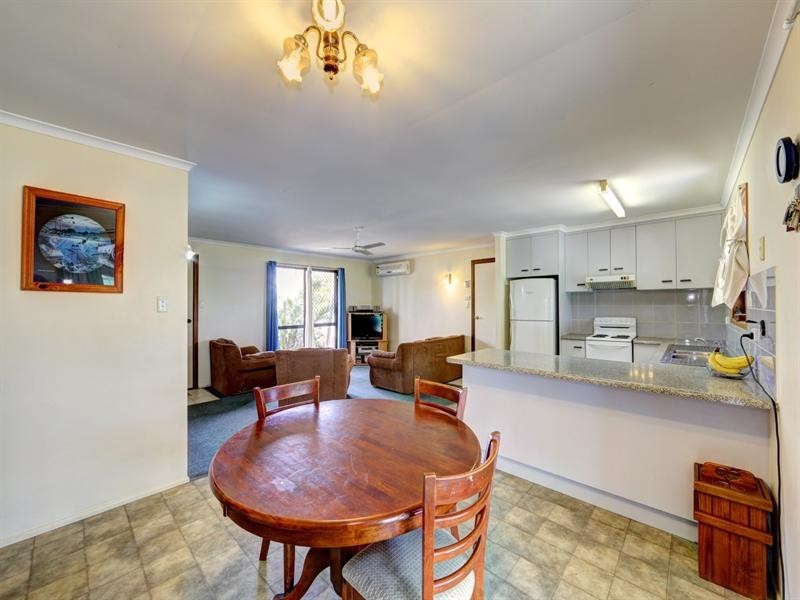 1 Wallace Street, Bundaberg North QLD 4670