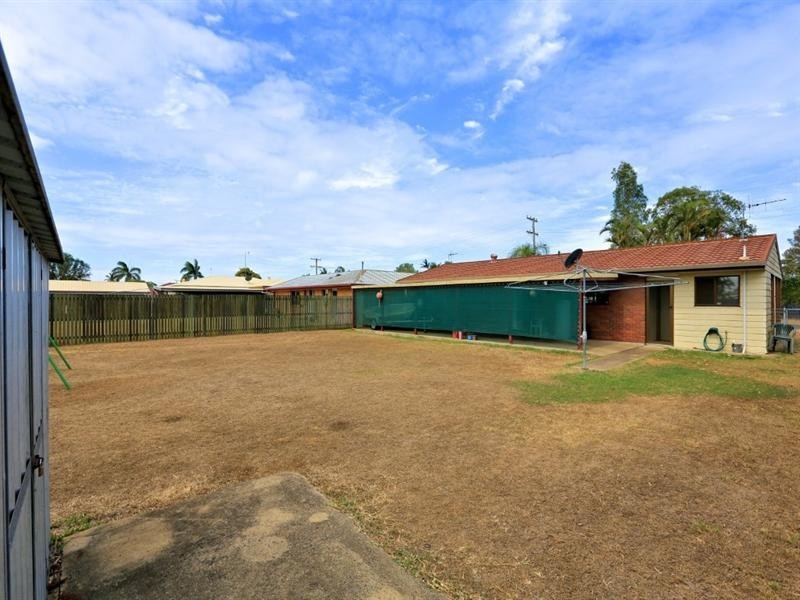 1 Wallace Street, Bundaberg North QLD 4670