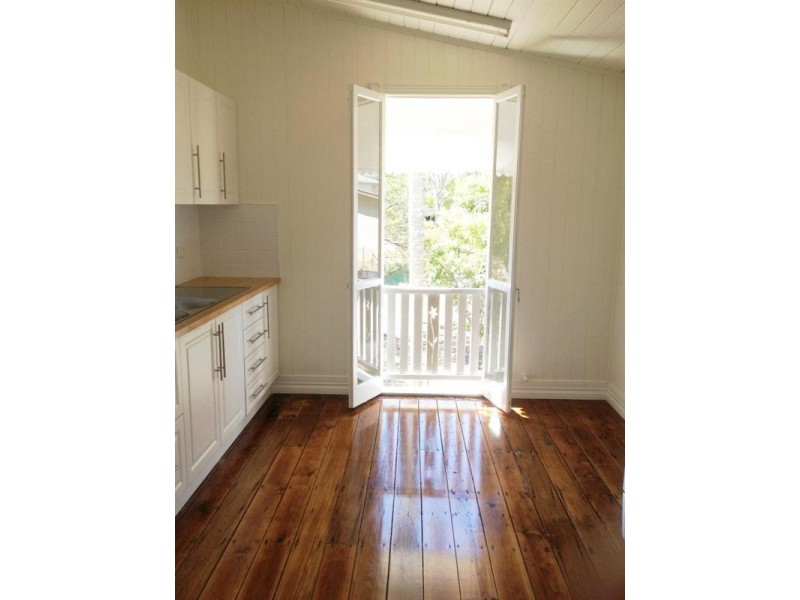 6 Rossolini Street, Bundaberg South QLD 4670