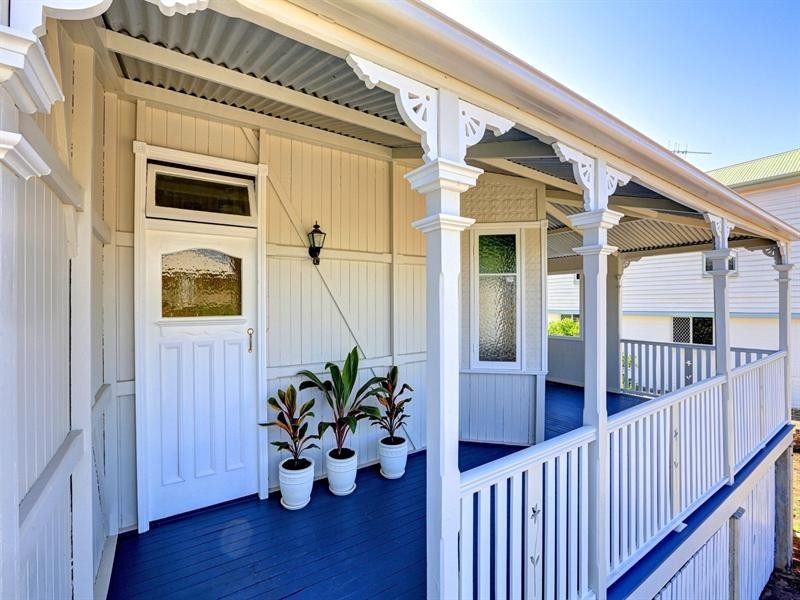 6 Rossolini Street, Bundaberg South QLD 4670