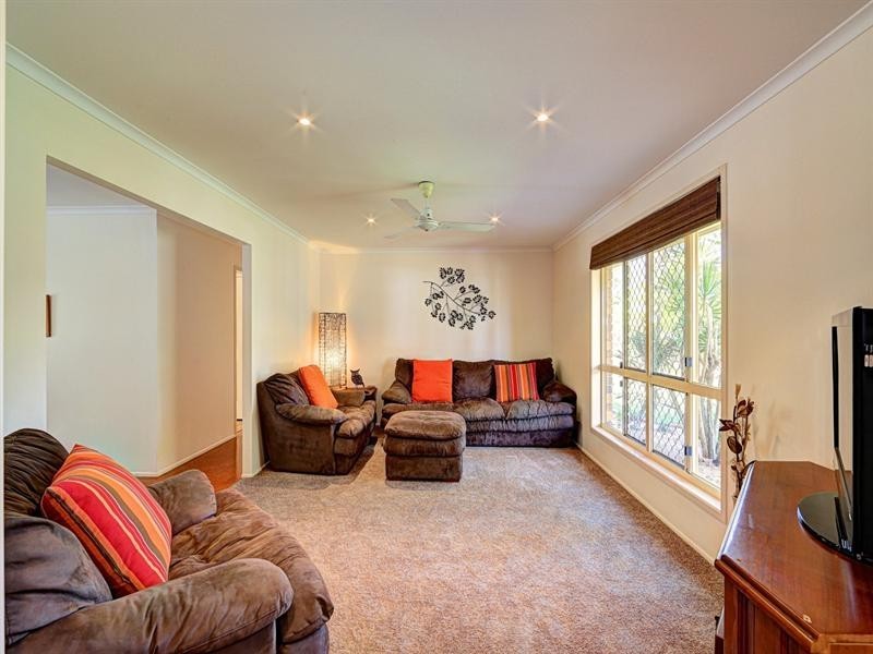 38 Maughan Street, Thabeban QLD 4670