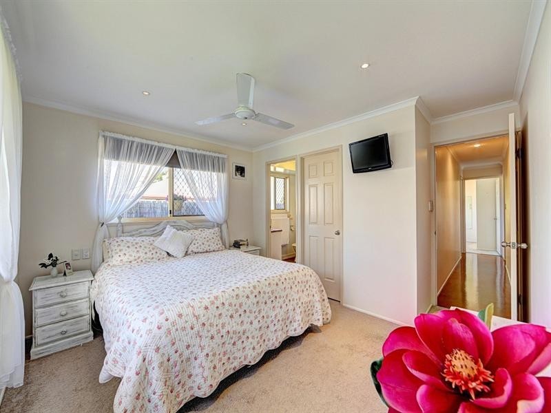 38 Maughan Street, Thabeban QLD 4670