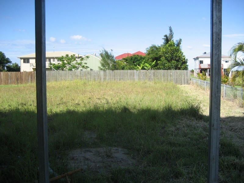 Burnett Heads QLD 4670