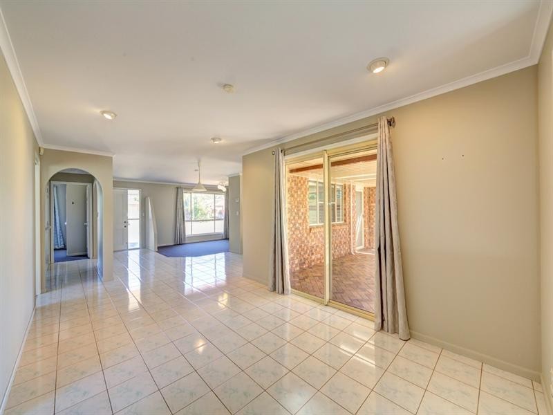 33 Kookaburra Street, Bundaberg North QLD 4670