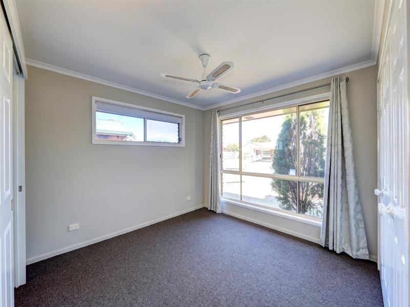 33 Kookaburra Street, Bundaberg North QLD 4670