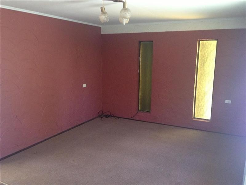 152 Elliott Heads Road, Avenell Heights QLD 4670