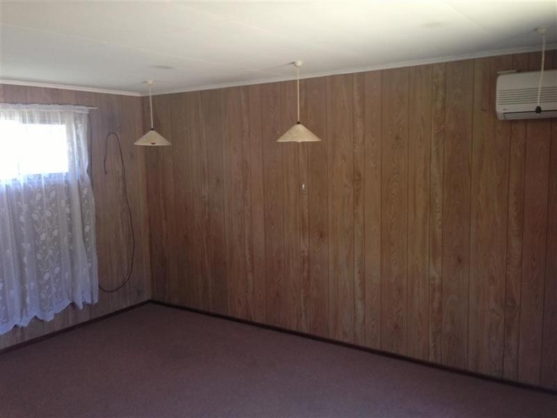 152 Elliott Heads Road, Avenell Heights QLD 4670