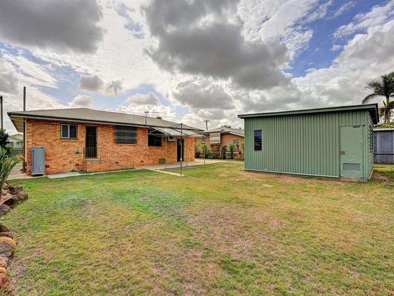 17 Baker Street, Kepnock QLD 4670