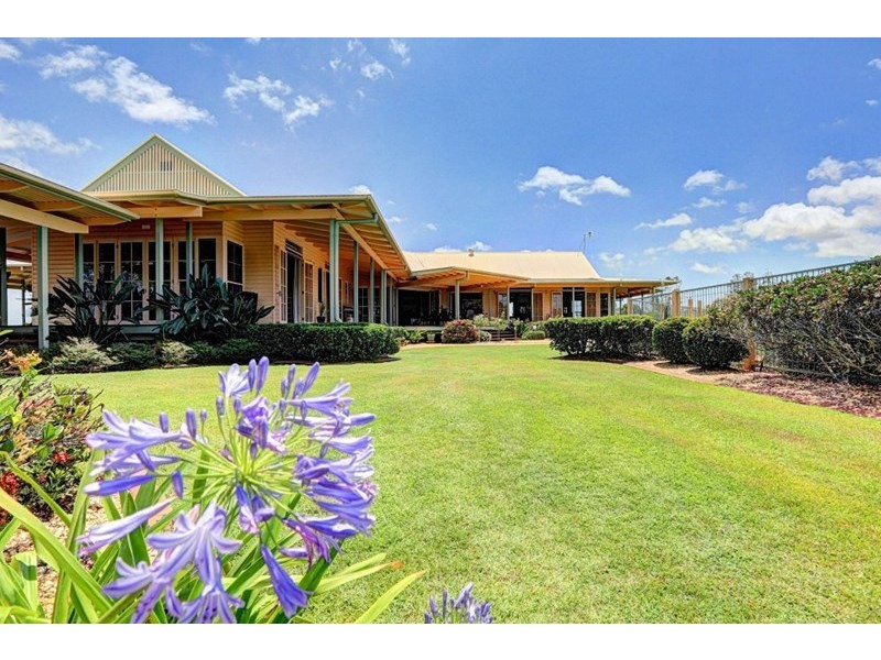 336 Fe Walker Street, Ashfield QLD 4670