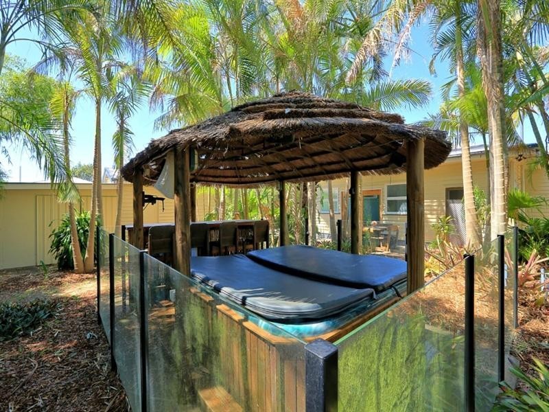 63 Water Street, Walkervale QLD 4670