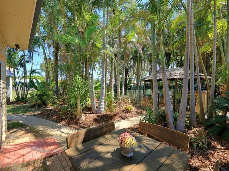63 Water Street, Walkervale QLD 4670