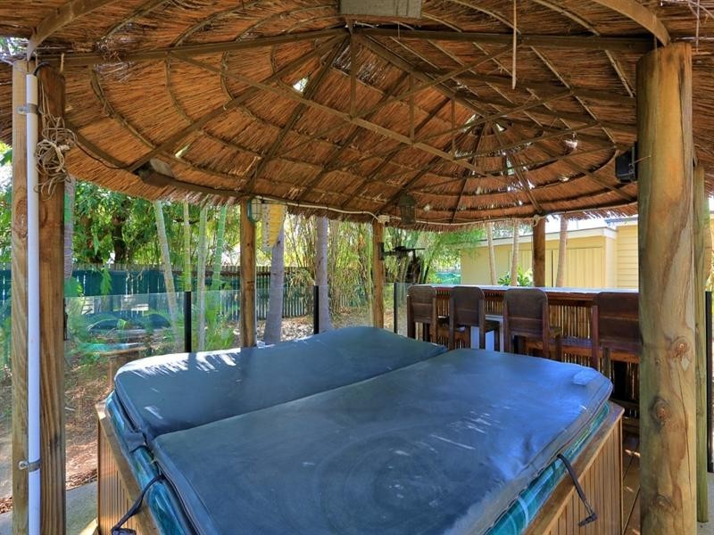 63 Water Street, Walkervale QLD 4670