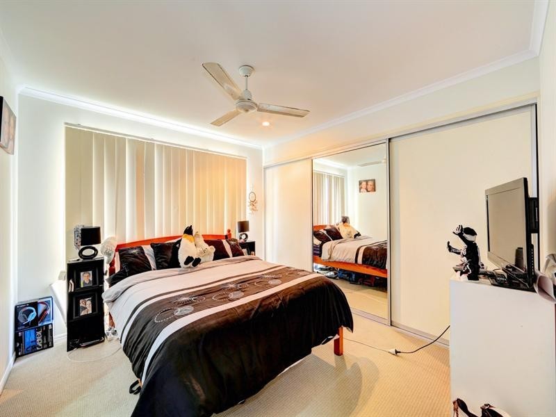 48 ROBINA Drive, Avoca QLD 4670