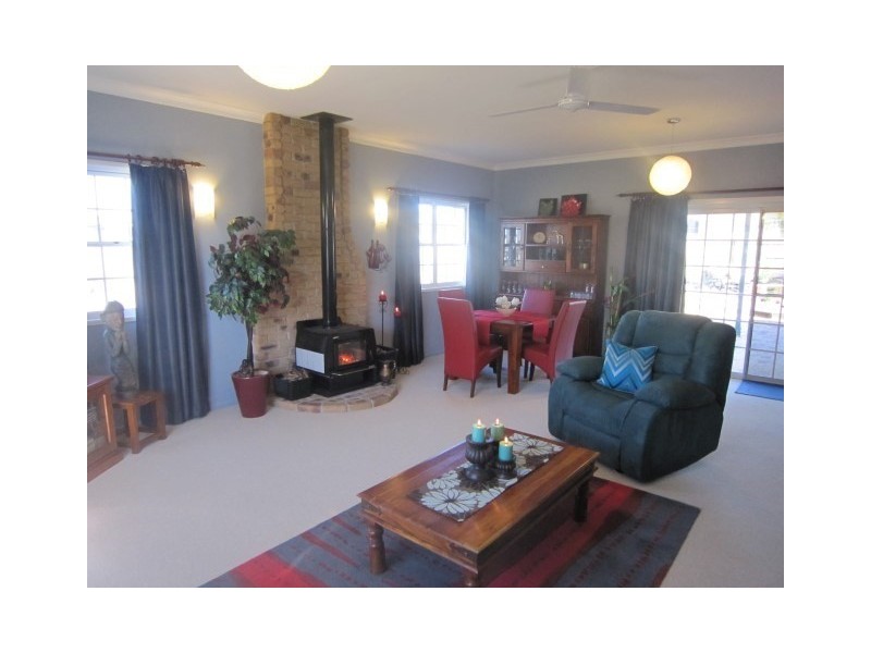 117 Branyan Street, Svensson Heights QLD 4670