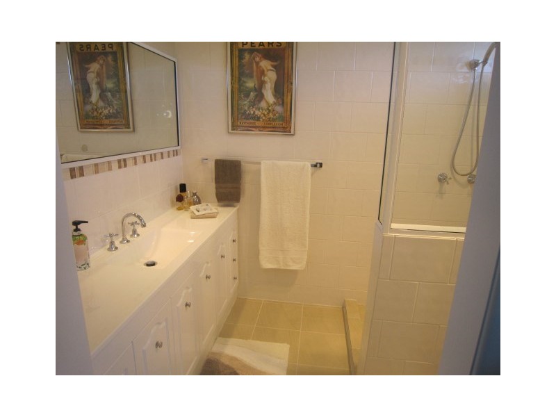 117 Branyan Street, Svensson Heights QLD 4670