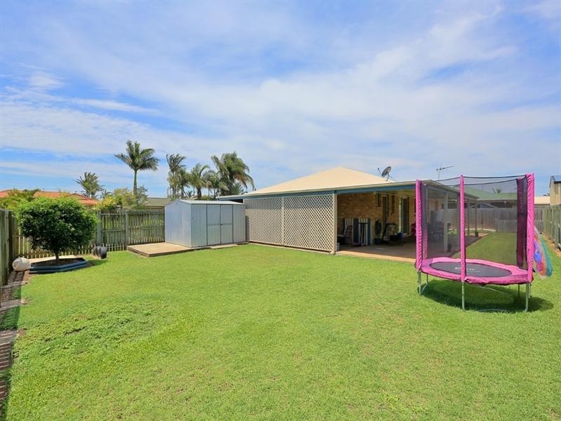 19 Pettigrew Drive, Kalkie QLD 4670