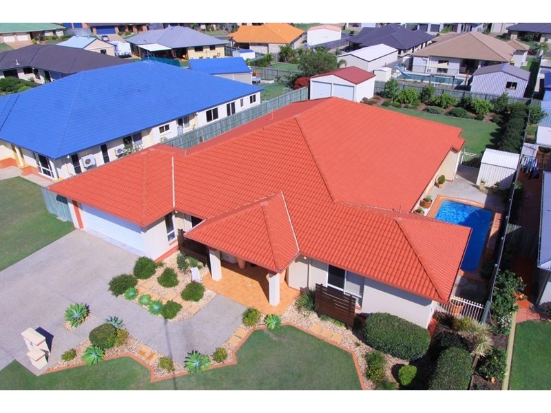 24 Lakeview Drive, Bundaberg North QLD 4670