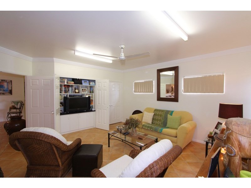 24 Lakeview Drive, Bundaberg North QLD 4670