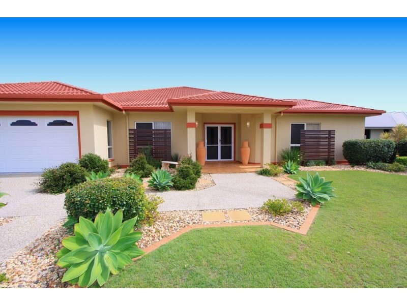 24 Lakeview Drive, Bundaberg North QLD 4670