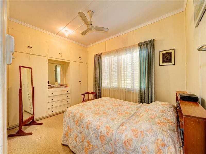 1 MaCleod Street, Bundaberg West QLD 4670