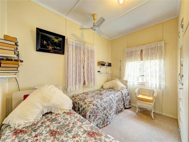1 MaCleod Street, Bundaberg West QLD 4670