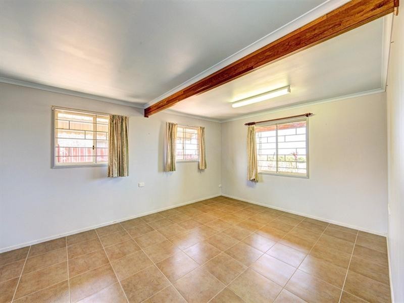 95 Shelly Street, Burnett Heads QLD 4670