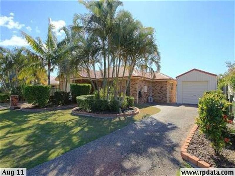 17 Maikie Street, Kalkie QLD 4670