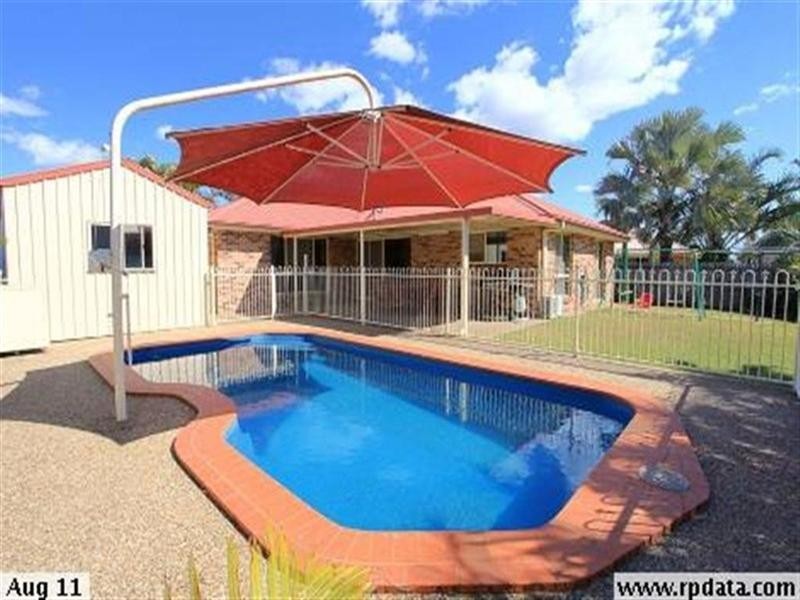 17 Maikie Street, Kalkie QLD 4670