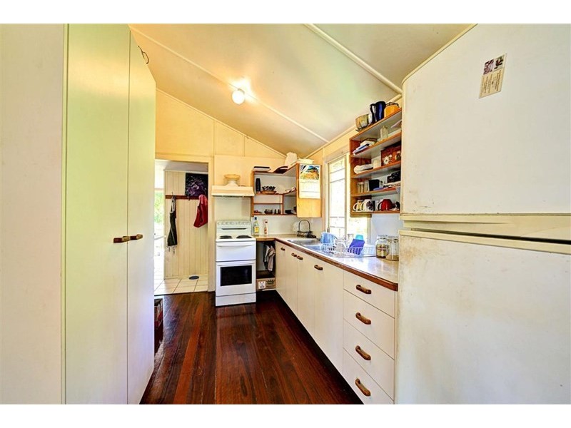 18 Clarke Street, Bargara QLD 4670