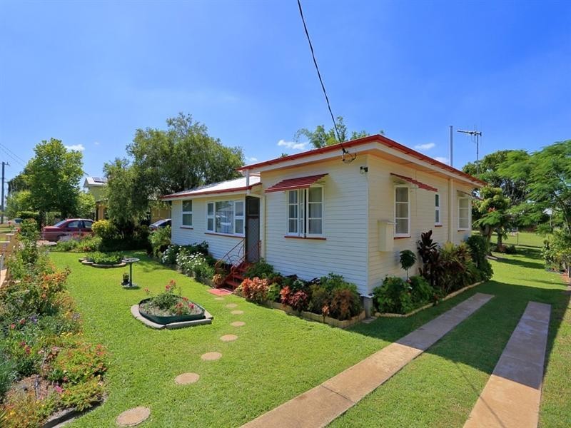 7 High Street, Walkervale QLD 4670