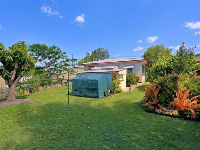 7 High Street, Walkervale QLD 4670